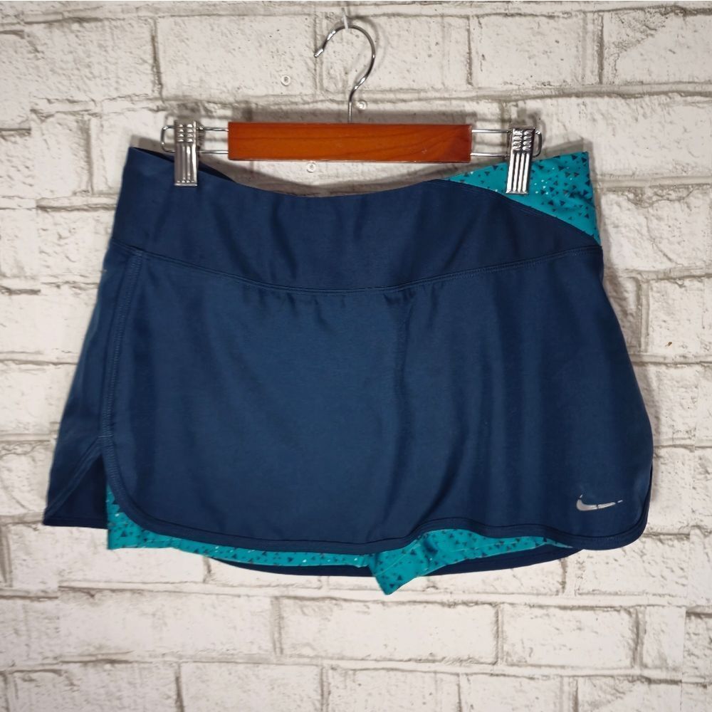 NIKE athletic skirt